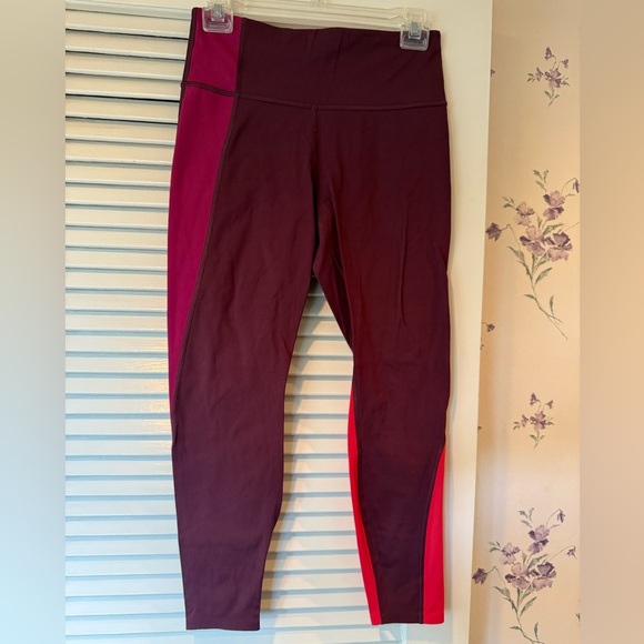 Athleta Asymmetrical Colorblock Tight Leggings with Back Zippered Pocket Size S - Picture 1 of 8